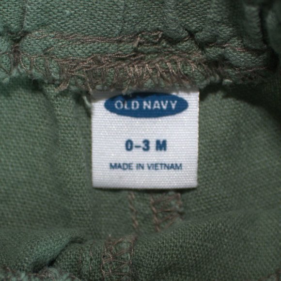 🚼 Old Navy Unisex Shorts | Army Green Baby Shorts - Picture 4 of 5